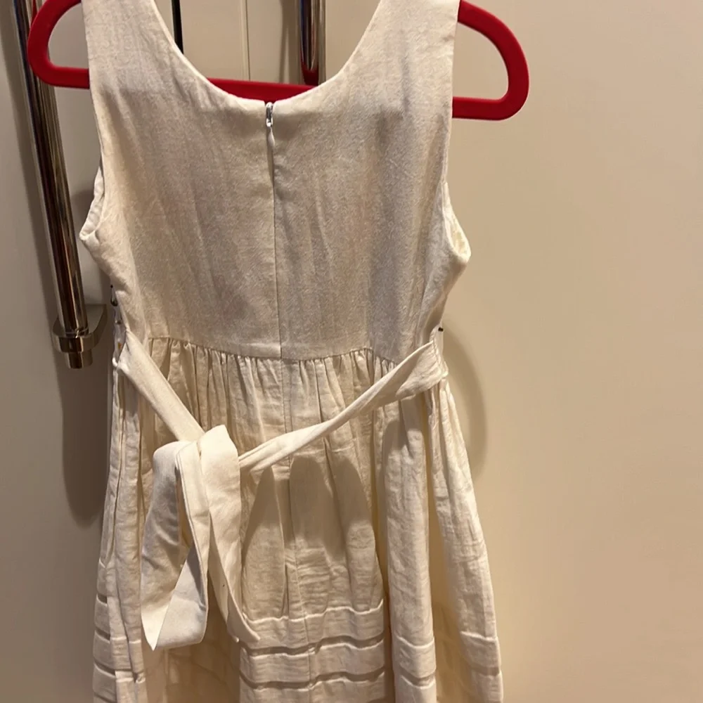 Creaciones Lizeth girls cream embroidered floral dress, size 4T.